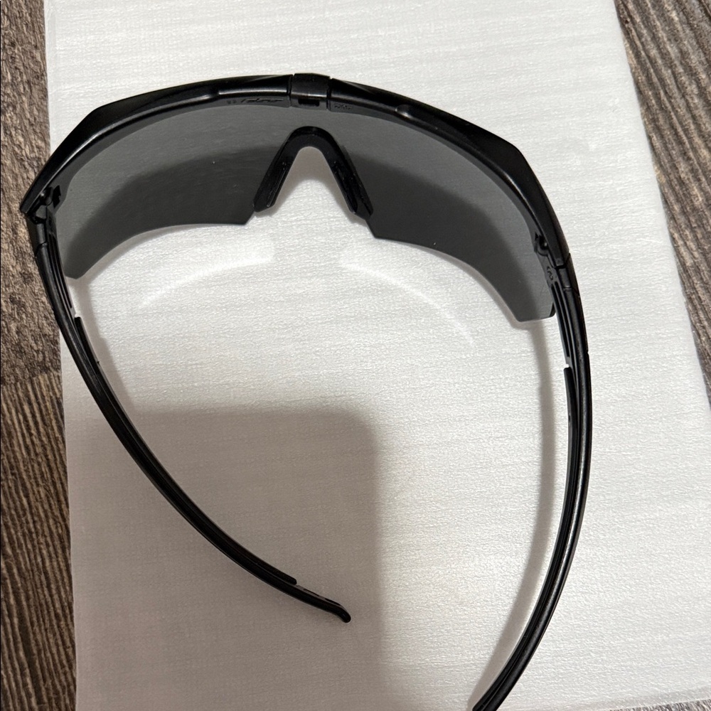 Apel Ess Sleek Black Smart Glasses for men - Picture 9 of 13